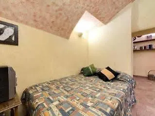 Garibaldi House 2* ローマ